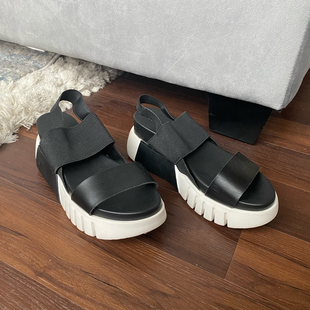 MIA "Zofia" Platform Sandals